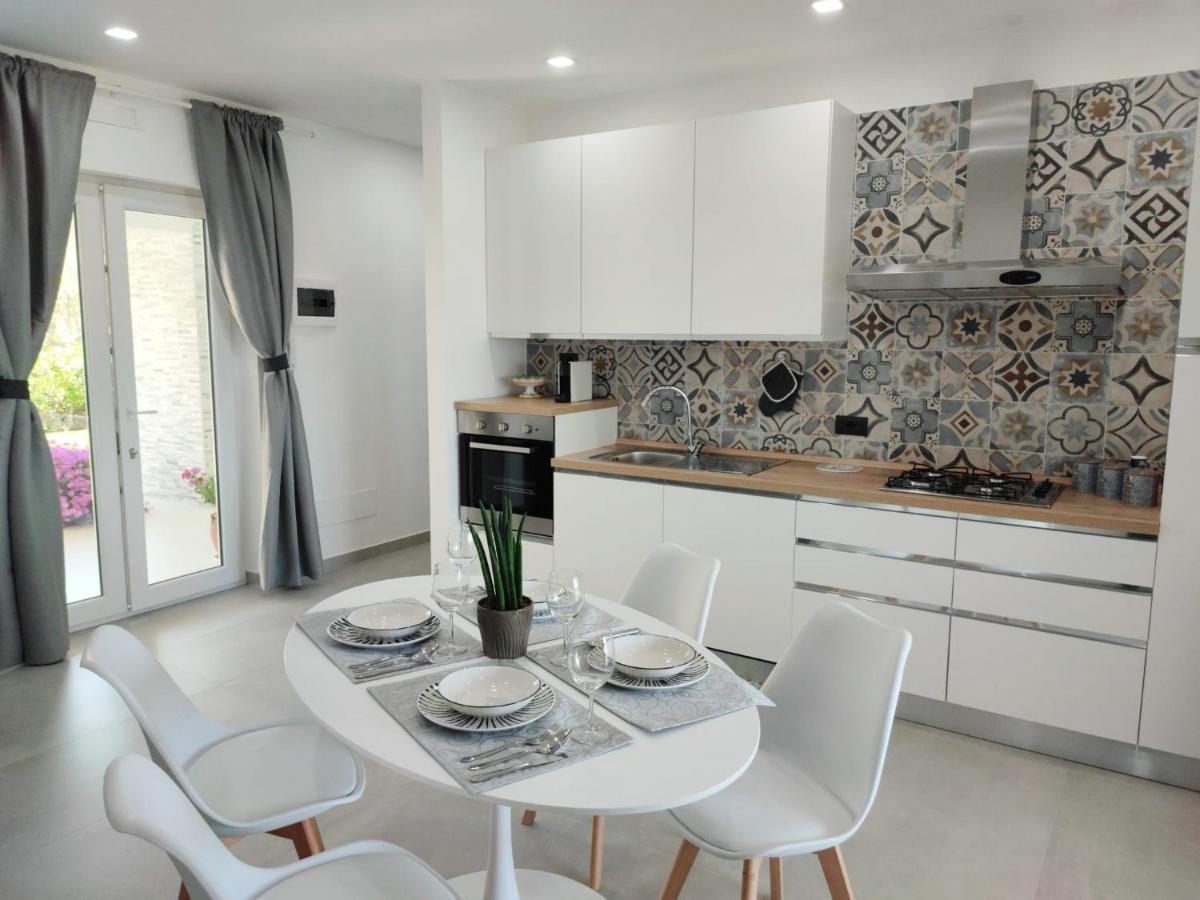 I Mori Di Brucoli Villa Exterior photo